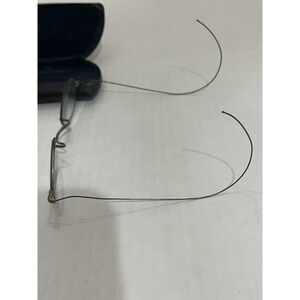 Vintage Wire Rim Eyeglasses Glasses W/case